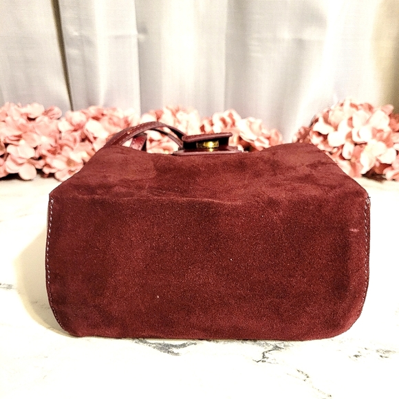 NWOT HOBO Deep Berry/Merlot Suede & Leather Mini Sheila Wanderlust Lining - Picture 4 of 7